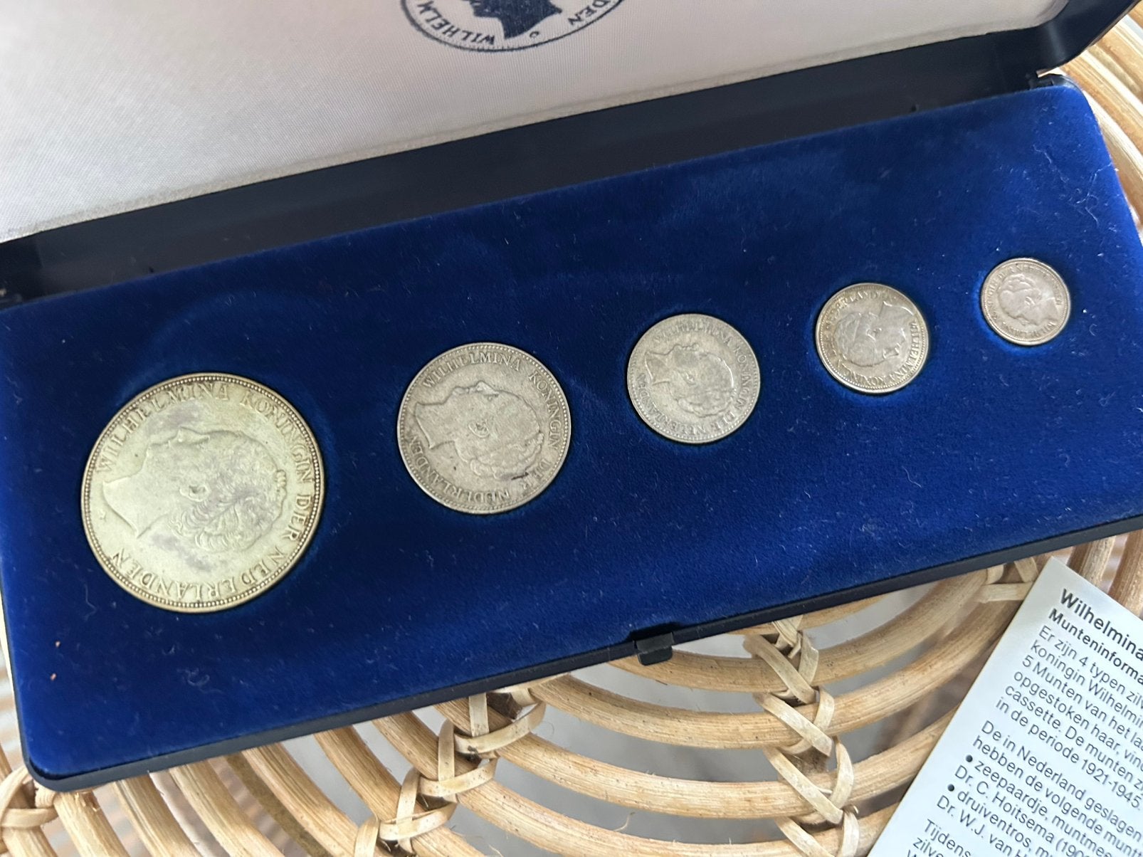 Wilhelmina zilveren munten – originele AMRO Bank cassette, Postzegels en Munten, Ophalen of Verzenden, Koningin Wilhelmina, Setje