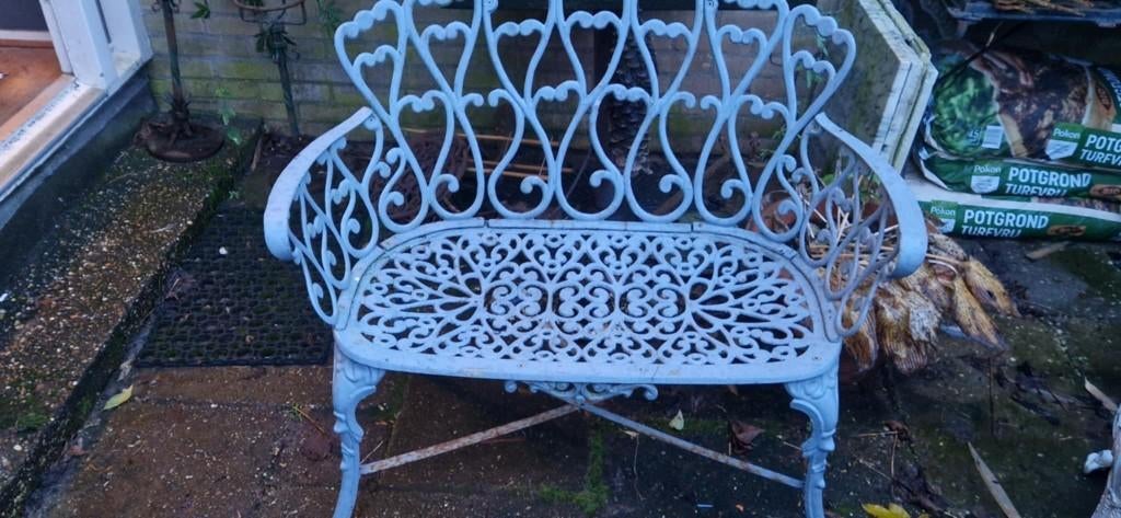 Schitterend tuinbankje, de romantiek spat er vanaf(brocante), Ophalen, Gebruikt, Aluminium