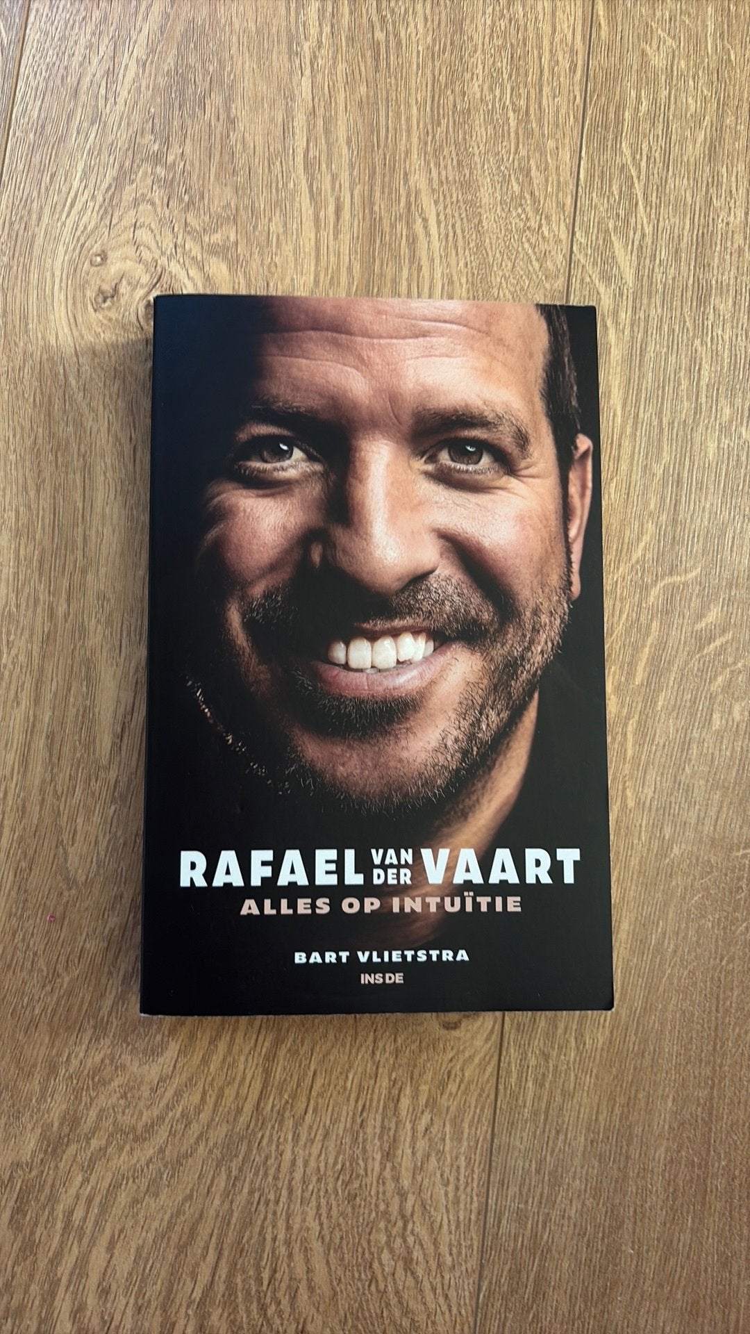 Bart Vlietstra - Rafael van der Vaart, Gelezen, Ophalen of Verzenden, Sport, Bart Vlietstra
