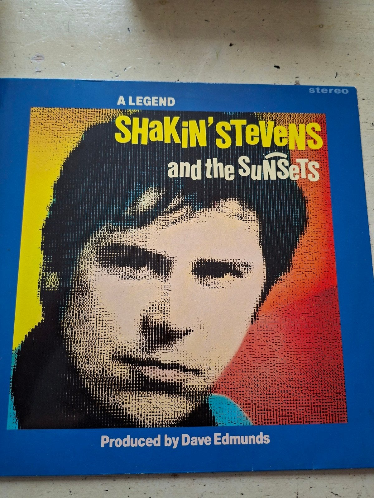 Shakin' Stevens and the Sunsets - A Legend LP, Cd's en Dvd's, Vinyl | Pop, LP, Gebruikt, Pop, Ophalen of Verzenden