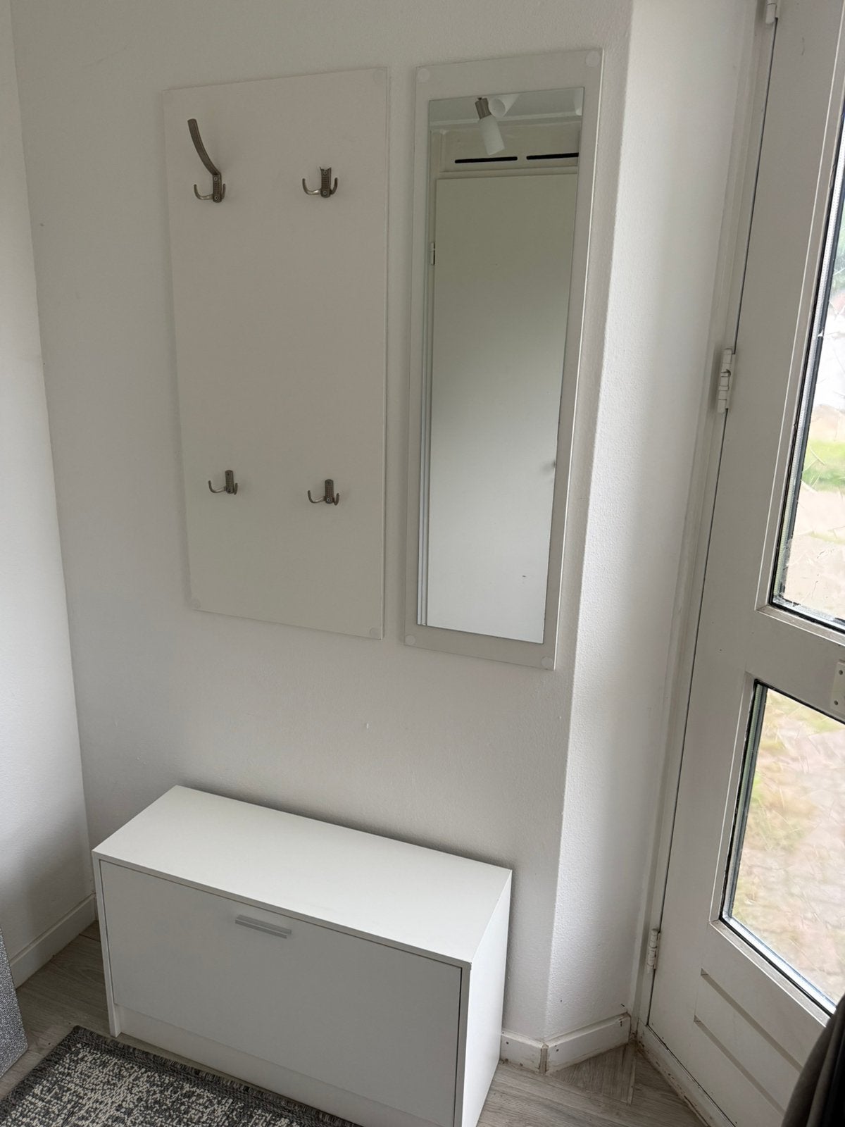 Witte kapstok met spiegel en schoenenkast, Ophalen, Zo goed als nieuw, Modern