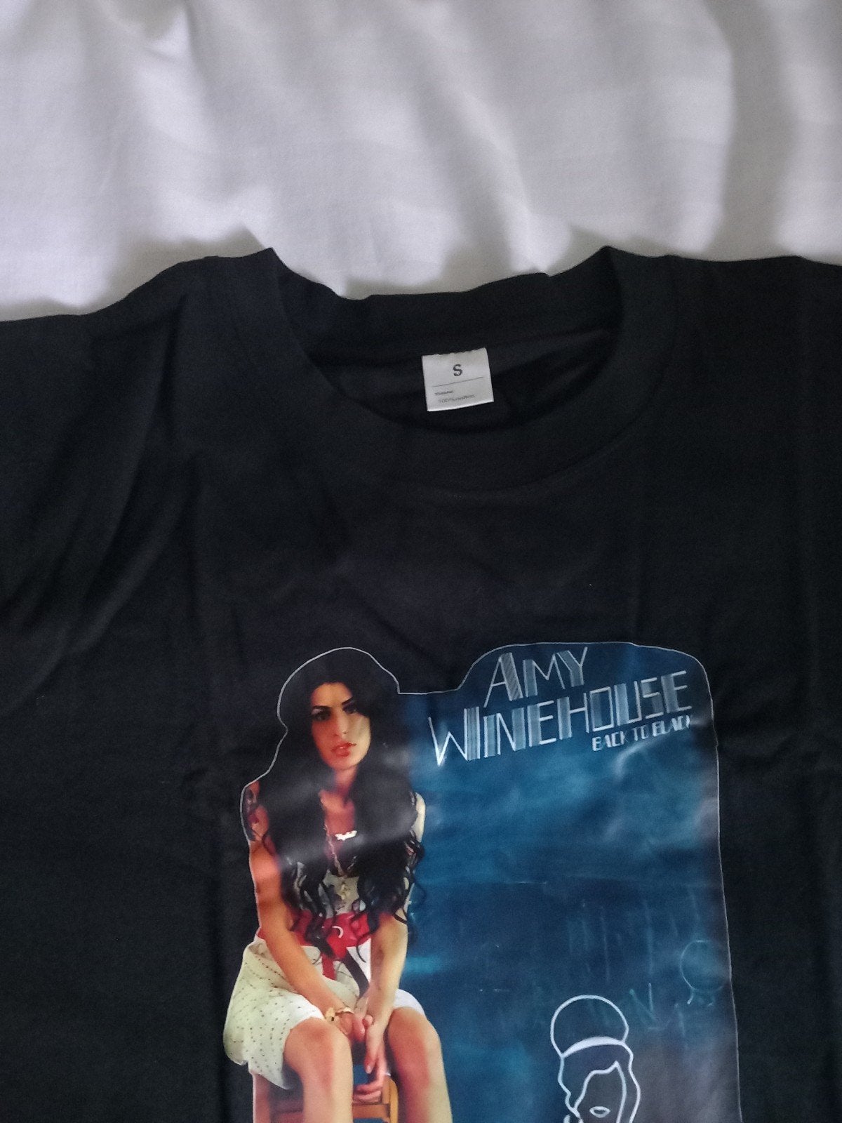 Amy Winehouse T-shirt - Maat S - Zwart - Nieuw, Ophalen of Verzenden