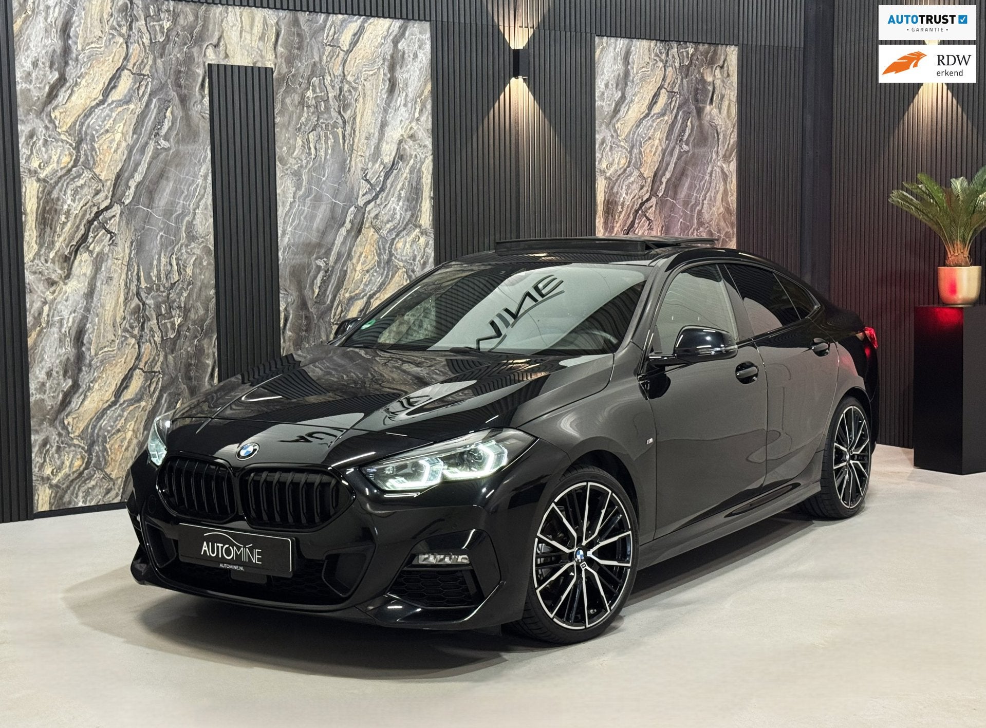BMW 2-serie Gran Coupé 218i High Ex M-Sport|PANO|SFEER|VIRT, Auto's, BMW, Dealer onderhouden, 136 pk, Gebruikt, 1350 kg