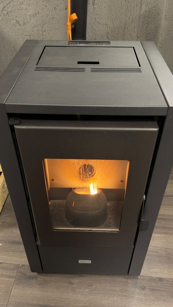 Artel NextAlessia 6kw pelletkachel  - Nieuw, Nieuw, Info@bluesolid.nl, Pelletkachel, Vrijstaand