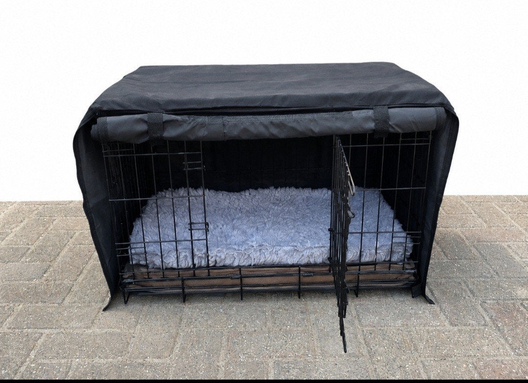 Aangeboden nog nette bench met de afmetingen lxbxh 76x48x54, Ophalen, Zo goed als nieuw