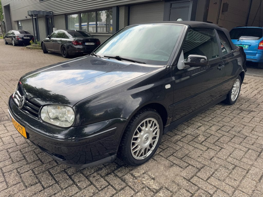 Volkswagen Golf Cabriolet 2.0 Highline, Gebruikt, 4 cilinders, 4 stoelen, 116 pk
