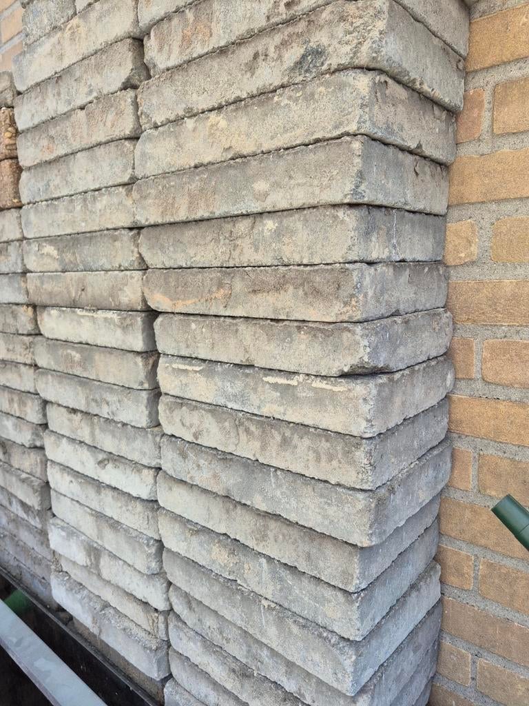 Gebruikte betontegels voor terras of pad, Tuin en Terras, Tegels en Klinkers, Ophalen, Gebruikt, 10 m² of meer, Beton