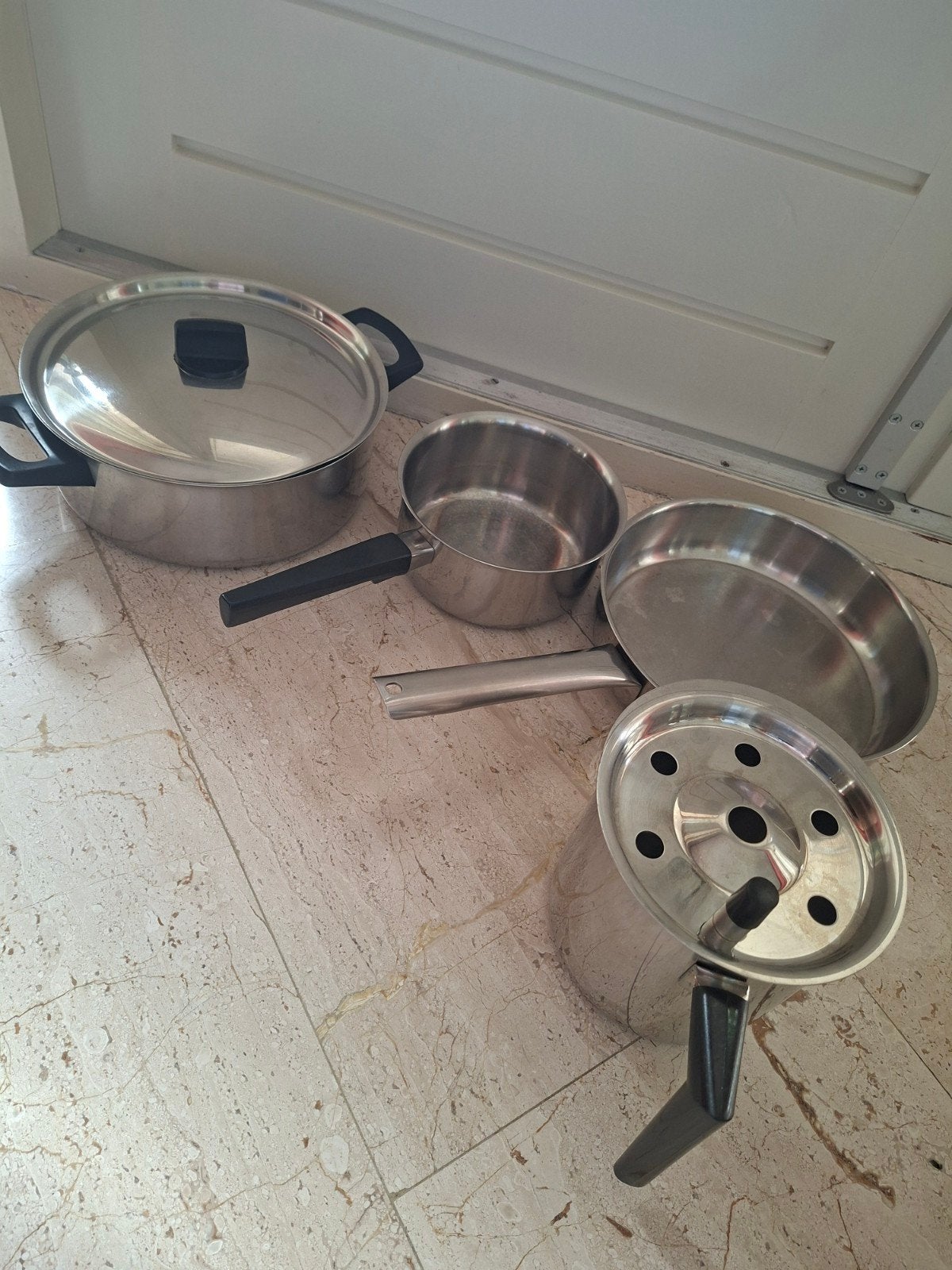 nette pannen, Huis en Inrichting, Keuken | Potten en Pannen, Ophalen, Rvs, Pannenset