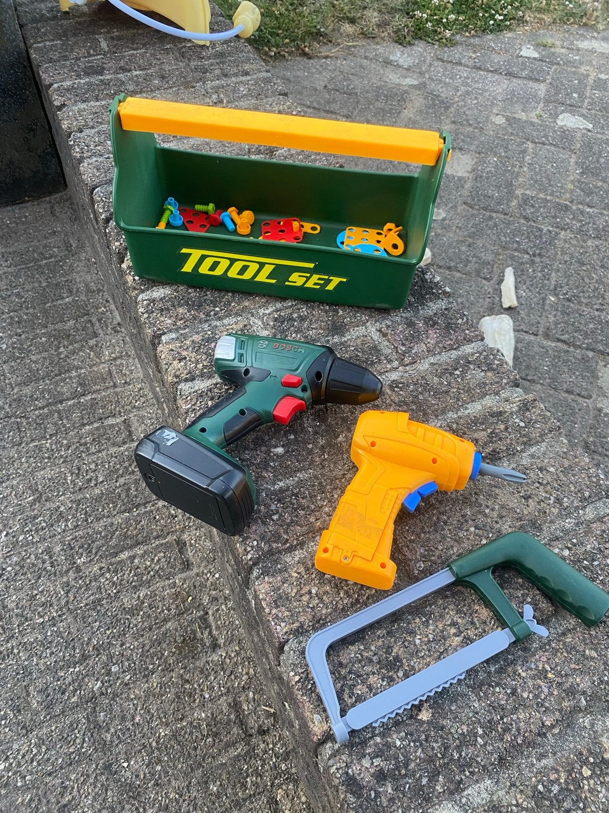 Speelgoed gereedschap set met Bosch boormachine, Verzenden, Gebruikt, Bouwen