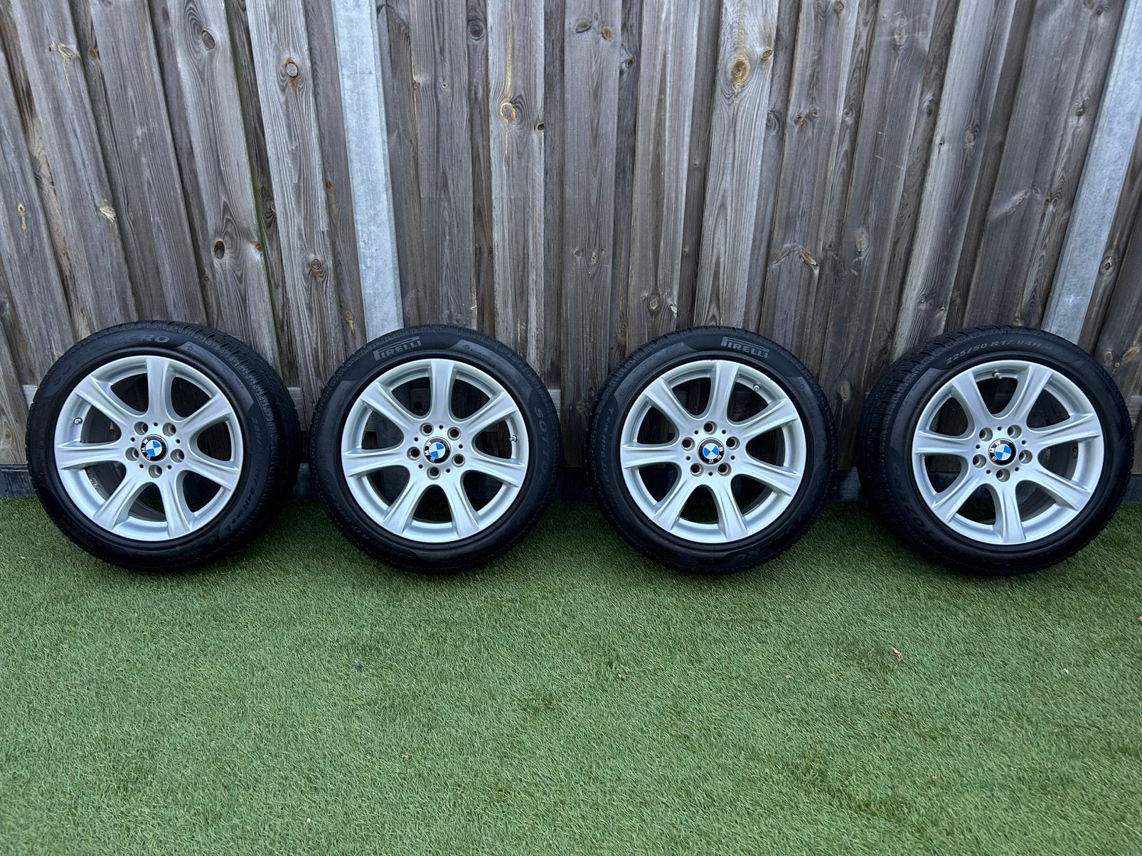 Winterset BMW 17” PirelliSottoZero Runflat M+S 225/50/17 6mm, Gebruikt, Banden en Velgen, 17 inch, Personenwagen