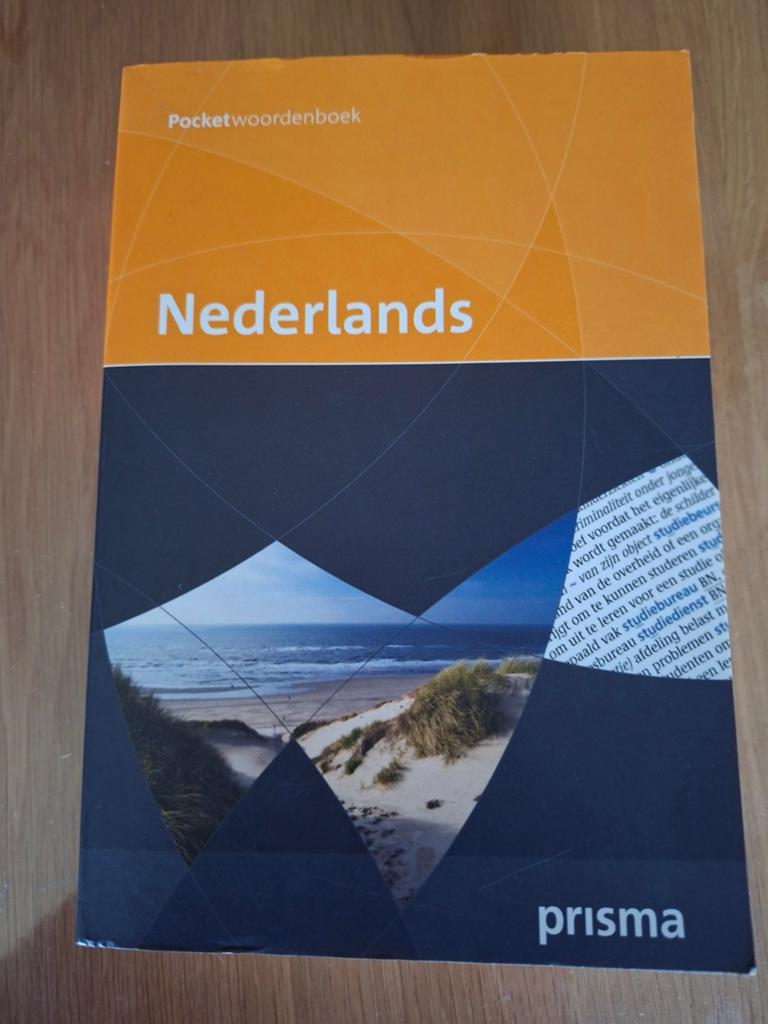 Woordenboek Prisma NEDERLANDS, Boeken, Ophalen of Verzenden, Zo goed als nieuw, Prisma of Spectrum, Nederlands