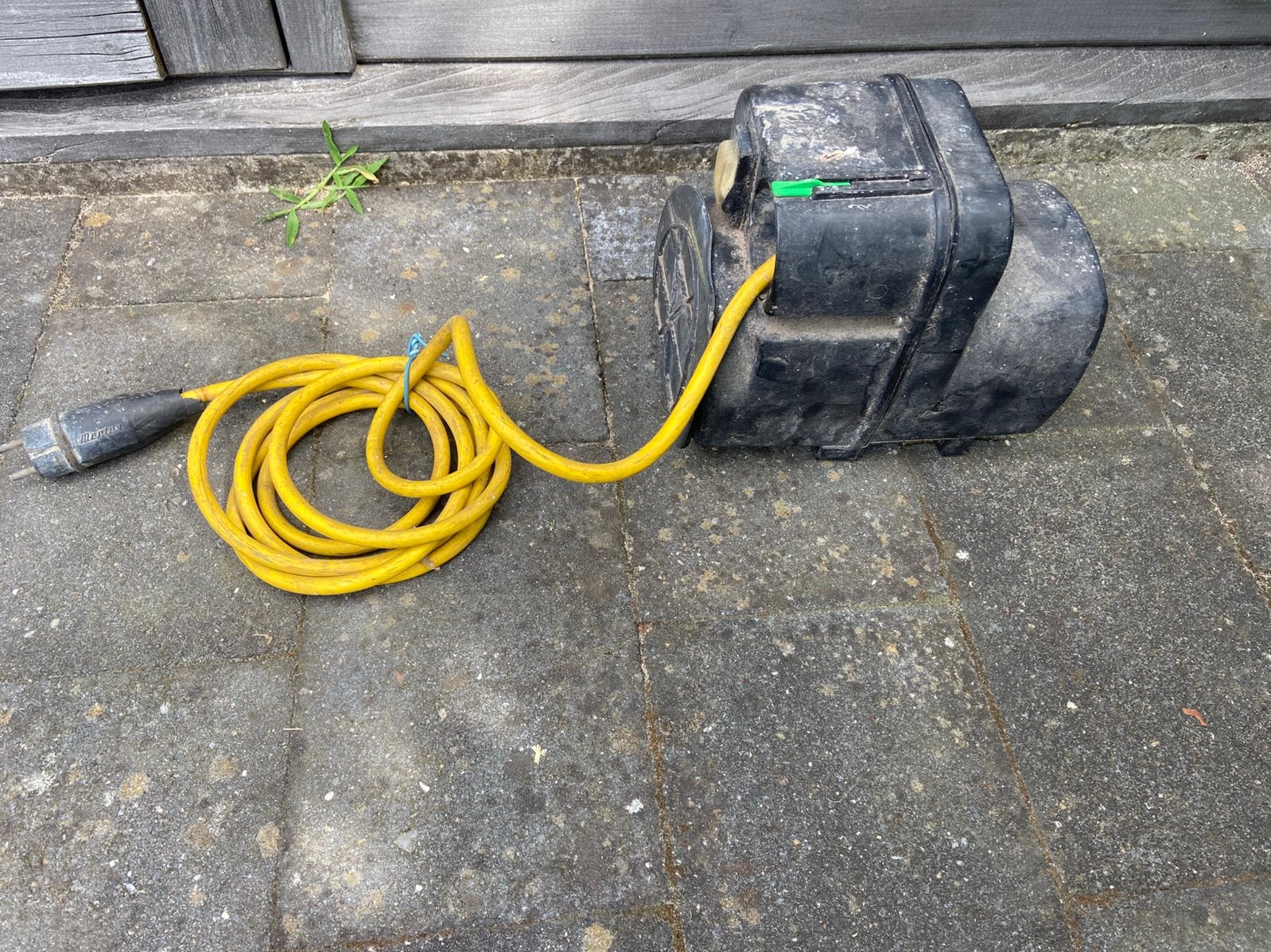 Betonmolen motor, Doe-het-zelf en Verbouw, Betonmolens, Ophalen, Zo goed als nieuw