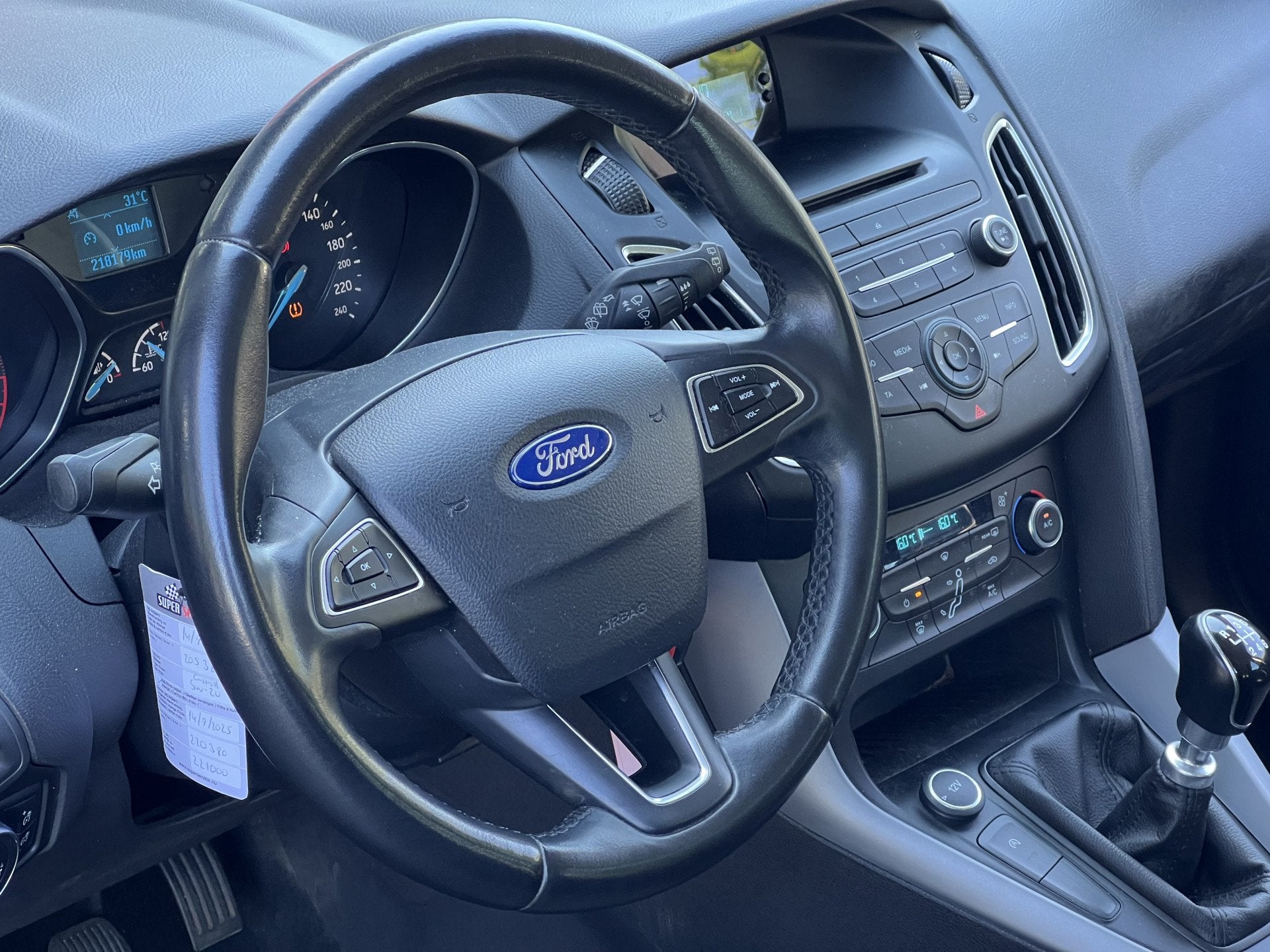 Ford Focus 1.0 Titanium Edition | RIJKLAAR | Clima, Auto's, Ford, Stof, Gebruikt, Euro 6, Zwart
