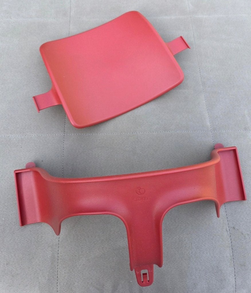 Te koop: babyset Stokke Tripp Trapp (rood), Kinderen en Baby's, Kinderstoelen, Ophalen, Zo goed als nieuw, Meegroeistoel, Stoelverkleiner