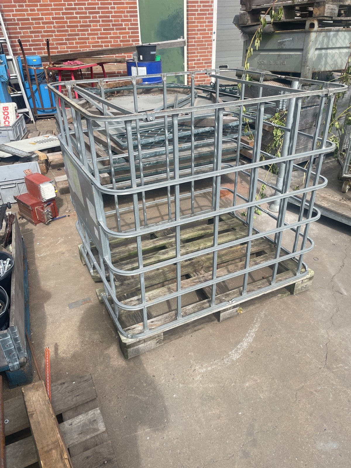 2 stuks IBC-container kooi op pallet - Gebruikt, Ophalen, Gebruikt, 100 cm of meer, 60 cm of meer