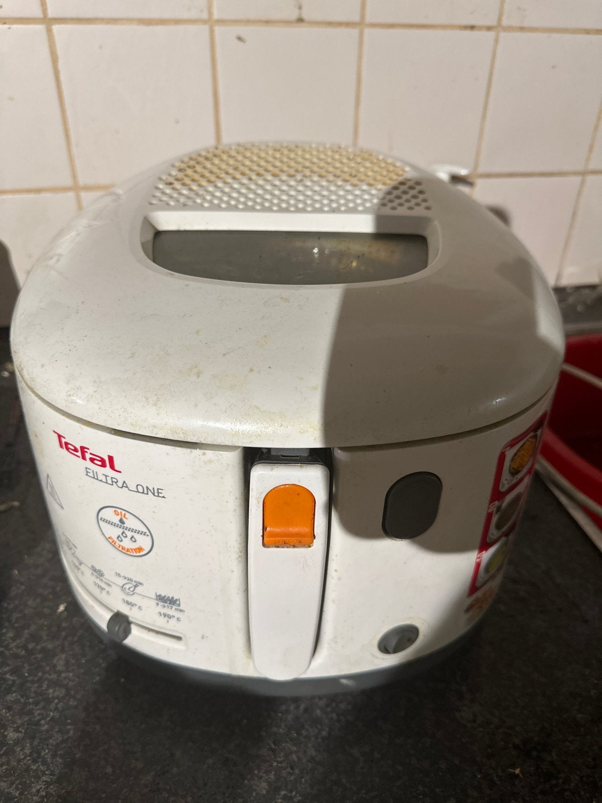 Tefal Filtra One friteuse - Compact en handig, Witgoed en Apparatuur, Frituurpannen, 2 tot 3 liter, Ophalen, Gebruikt, Uitneembare binnenpan