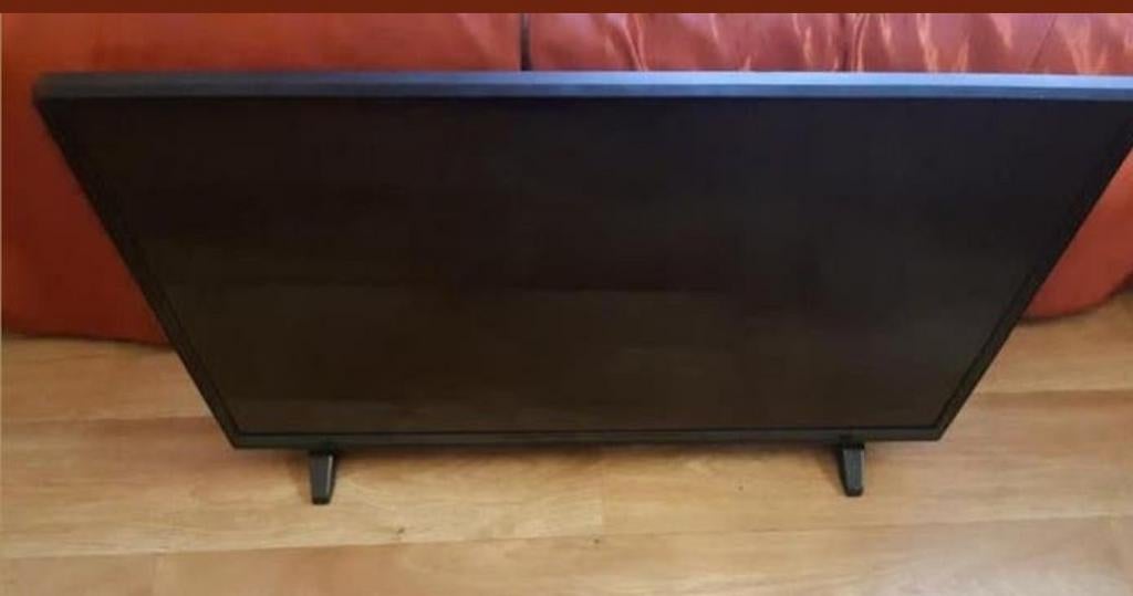 Moderne tv 32 inch, Ophalen, Zo goed als nieuw