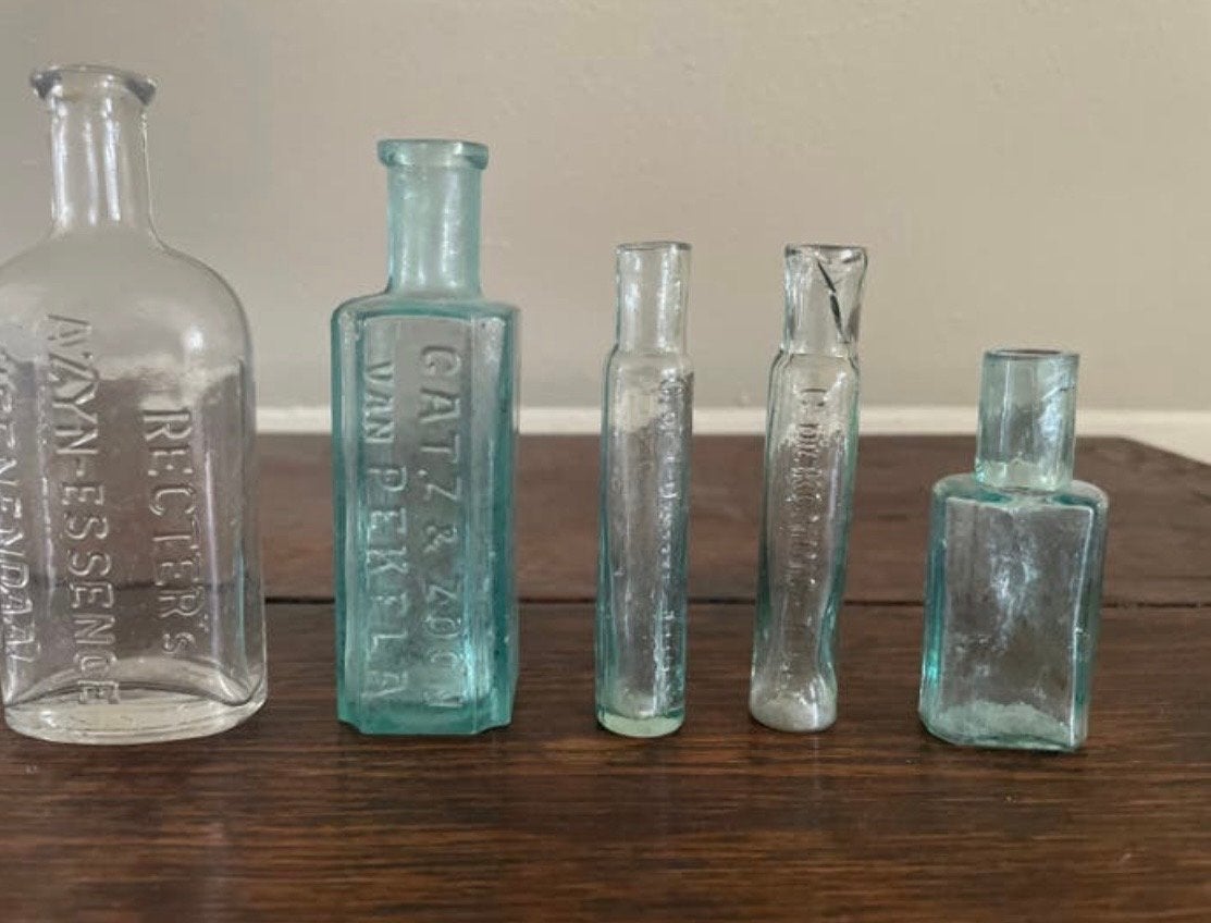 Set van 5 antieke medicijn , azijnflesjes, Ophalen of Verzenden