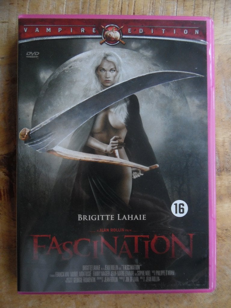 HORROR GRIEZEL THRILLER - FASCINATION - BRIGITTE LAHAIE, Vanaf 16 jaar, Ophalen of Verzenden, Gebruikt, Overige gebieden