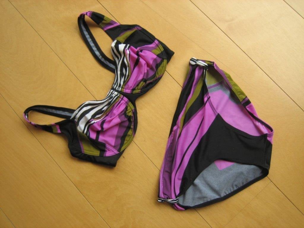 Zeer mooie fleurige bikini SUNFLAIR 42, CUP E, snazzeys, Overige kleuren, Verzenden, Nieuw, Sunflair