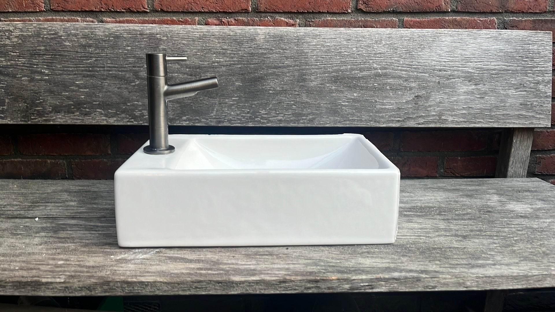 Fonteintje toilet met kraan, Ophalen, Gebruikt, Rvs, Toilet