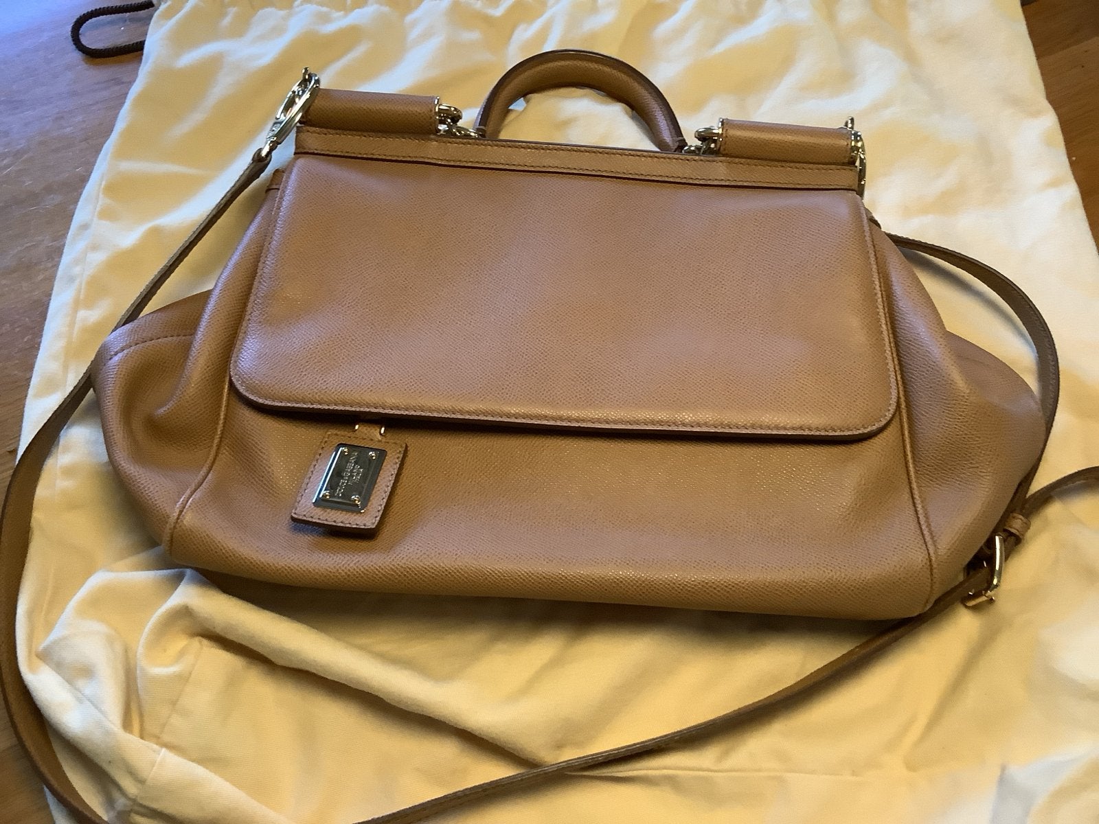 Dolce & Gabbana Sicily Tas - Camelkleurig Leer, Ophalen of Verzenden, Zo goed als nieuw, Bruin, Handtas