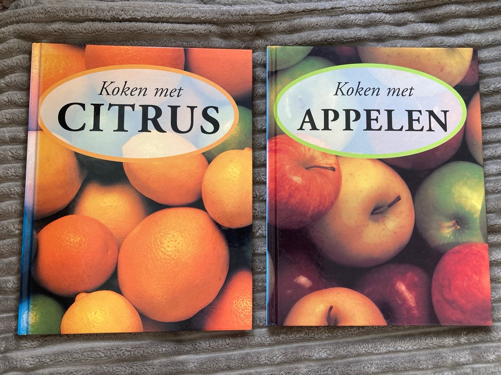 Kookboekenbundel: Koken met Citrus & Koken met Appelen, Boeken, Kookboeken, Ophalen of Verzenden, Gelezen, Overige gebieden, Hoofdgerechten