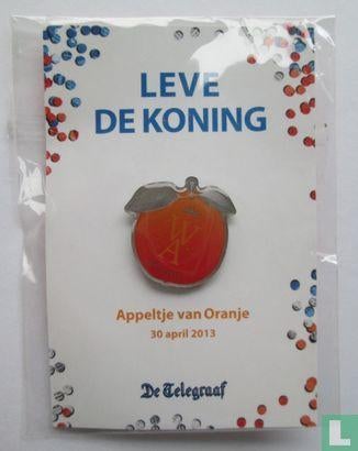 speldje leve de koning - appeltje van oranje, Verzamelen, Ophalen of Verzenden, Nieuw, Nederland, Speld(je) of Lepel(tje)