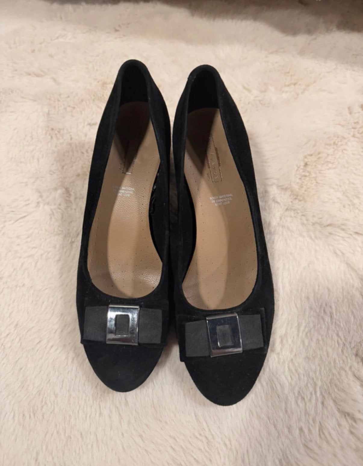 Zwarte lage blokhakken, Kleding | Dames, Pumps, Zwart, Ophalen of Verzenden, Gedragen