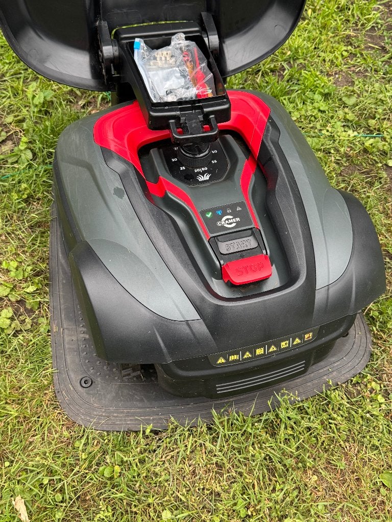 Cramer RM2700 robotmaaier (tot 2700 m²), Ophalen, Cramer, Bestuurbaar via app, Zo goed als nieuw