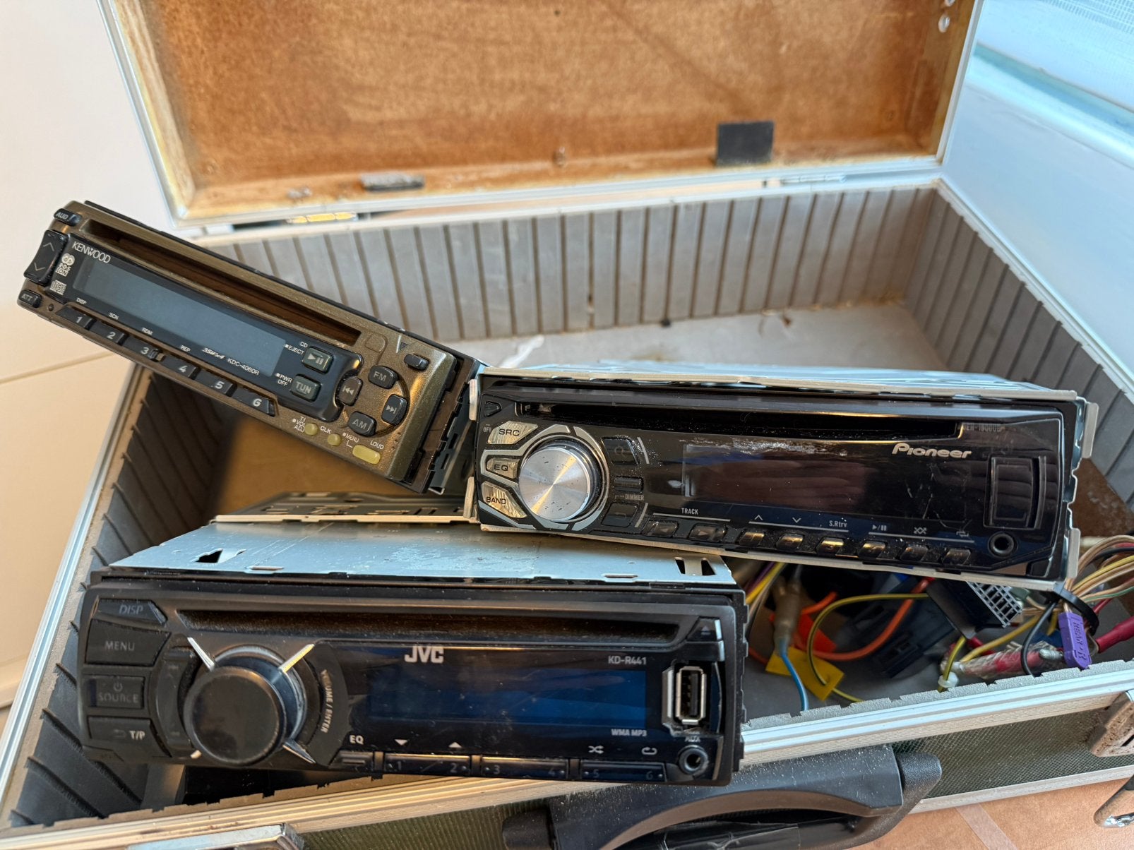 Autoradio drie stuks, Ophalen of Verzenden, Zo goed als nieuw