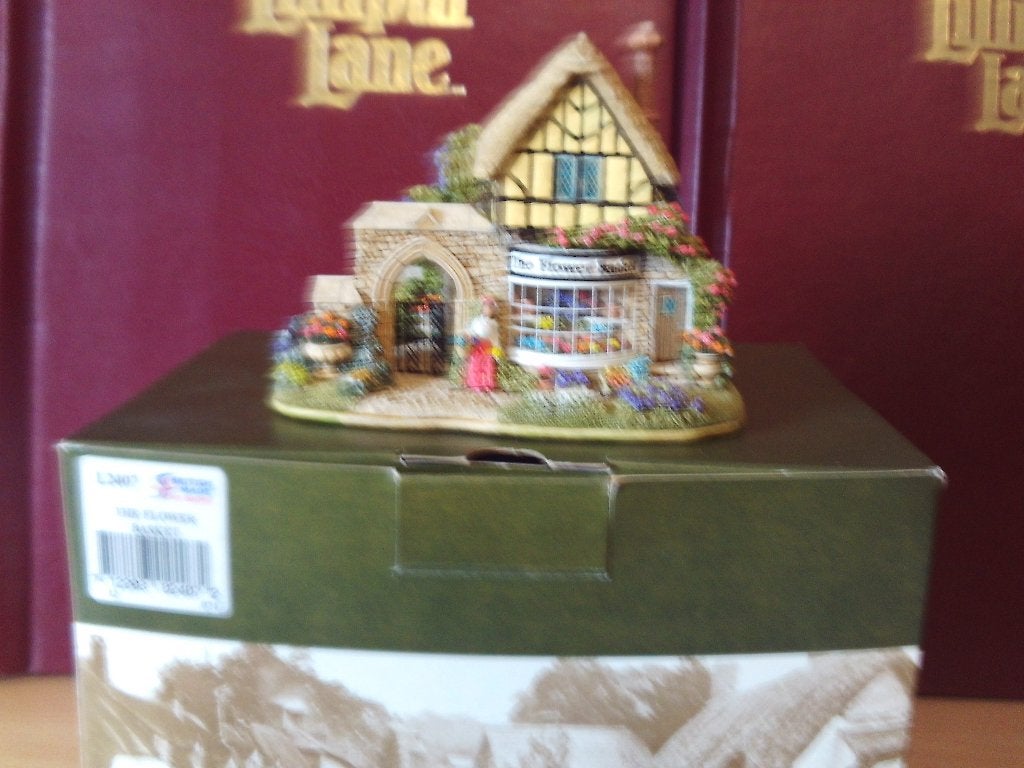Lilliput Lane -* The Flower Basket, Ophalen of Verzenden, Zo goed als nieuw, Overige typen