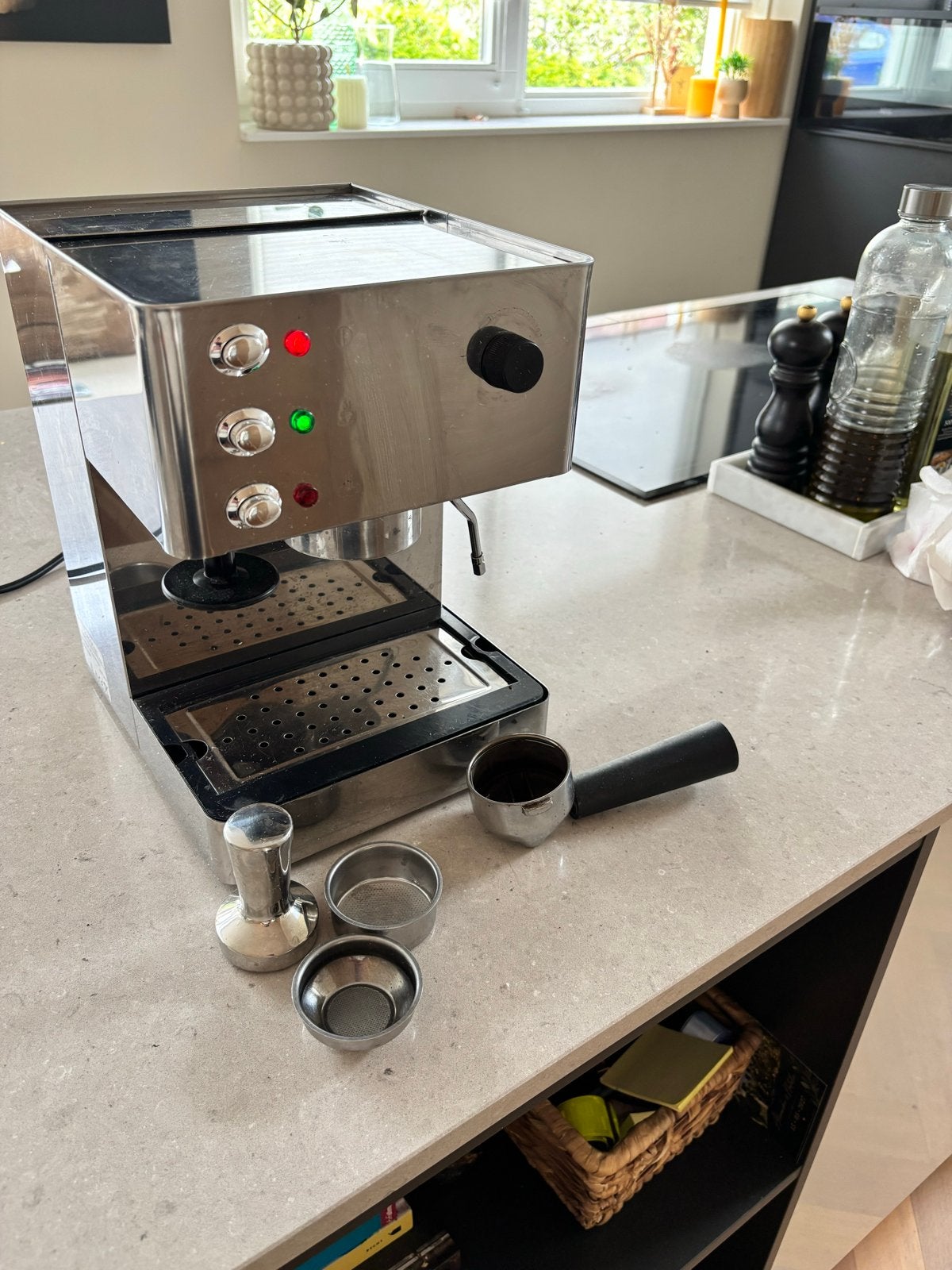 Authentieke Italiaanse Espressomachine met Pistons, Stoompijpje, Gebruikt, Espresso apparaat, Gemalen koffie