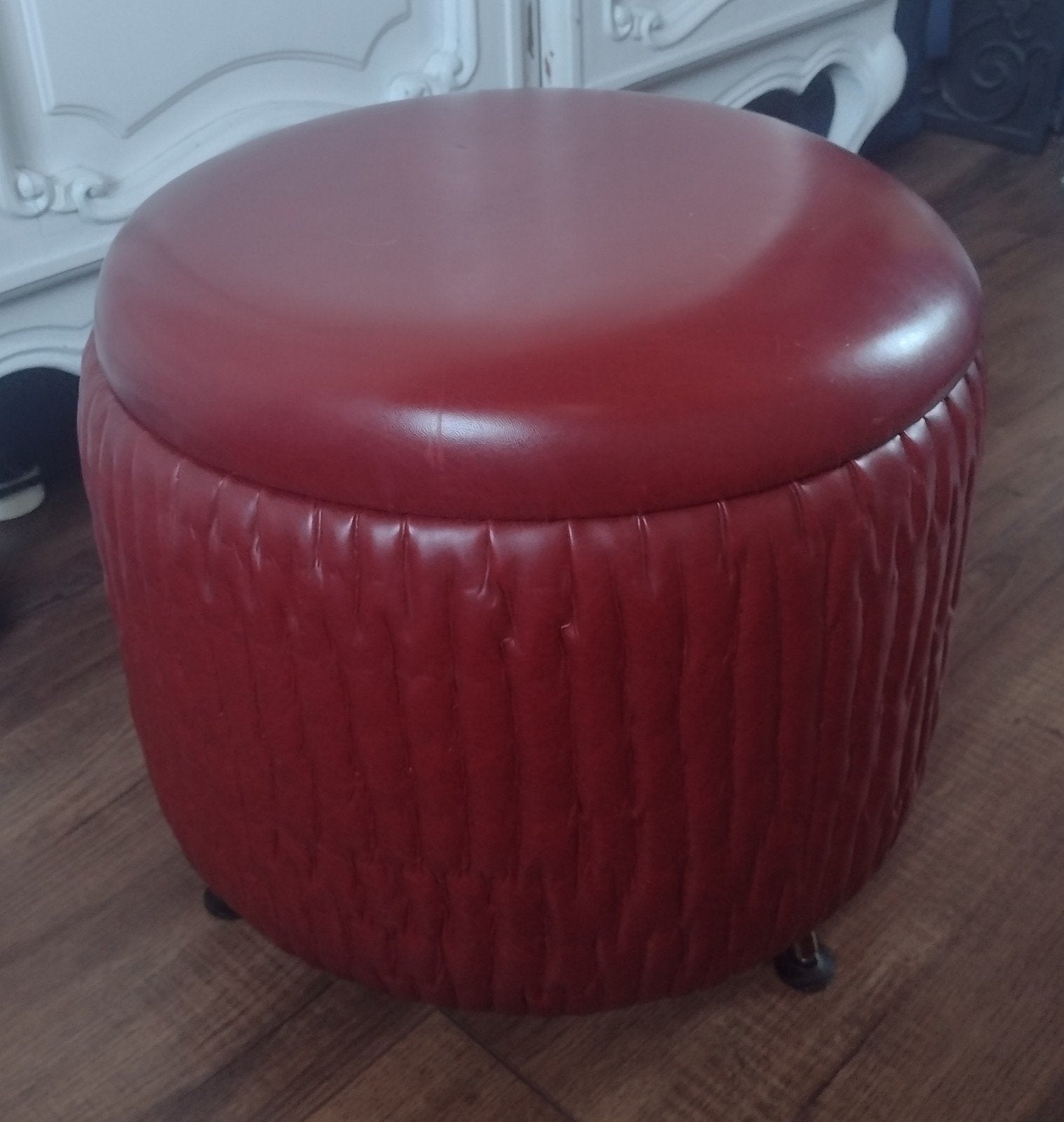 Vintage Retro Naaipoef Jaren 60., Huis en Inrichting, Banken | Voetenbanken en Poefen, Ophalen, Minder dan 50 cm, Rond, Minder dan 50 cm