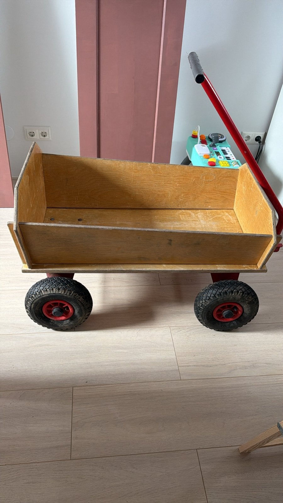 Houten bolderkar met rode trekstang, Caravans en Kamperen, Bolderkarren, Ophalen, Gebruikt