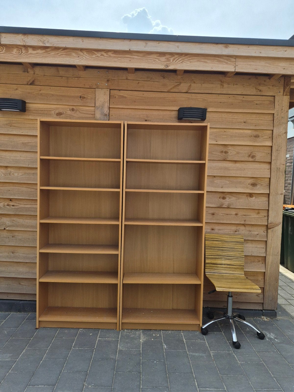 Gratis Ikea boekenkasten en bureaustoel, Ophalen of Verzenden