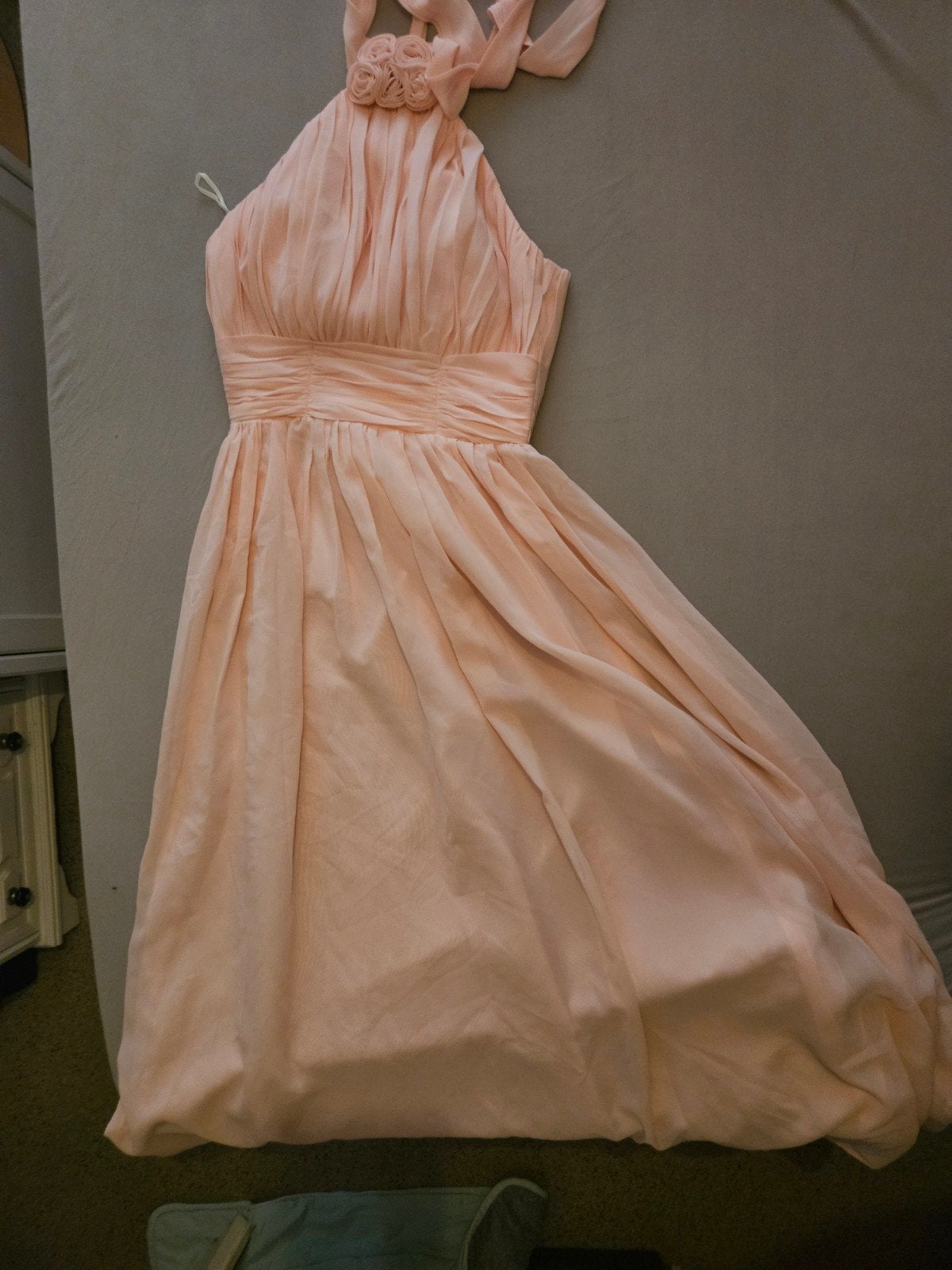 Elegante Roze Halterjurk - Perfect voor Feestjes, Kleding | Dames, Jurken, Zo goed als nieuw, Roze, Onder de knie, Ophalen of Verzenden