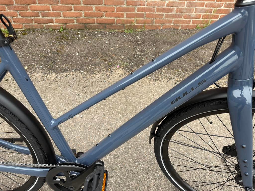 Bulls Urban Cologne hybride tourfiets  51 van-1119,-nu-749,-, Fietsen en Brommers, 28 inch, 10 tot 15 versnellingen, Bulls, Nieuw