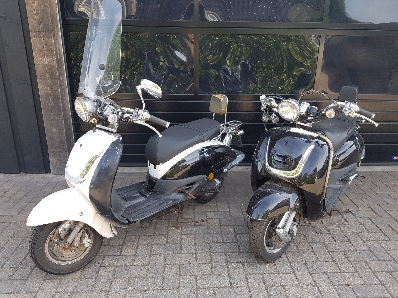 2 Scooters met werk / voor onderdelen., Ophalen, Gebruikt, Overige typen, Overige merken