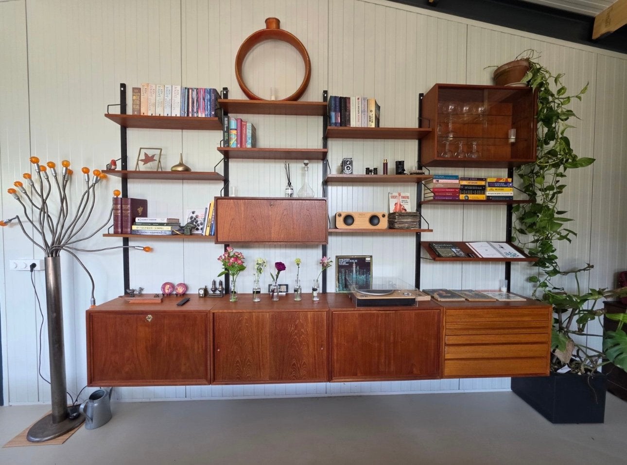 Poul Cadovius by Royal System vintage modulair wandsysteem, Gebruikt, 200 cm of meer, 75 cm of meer, Glas