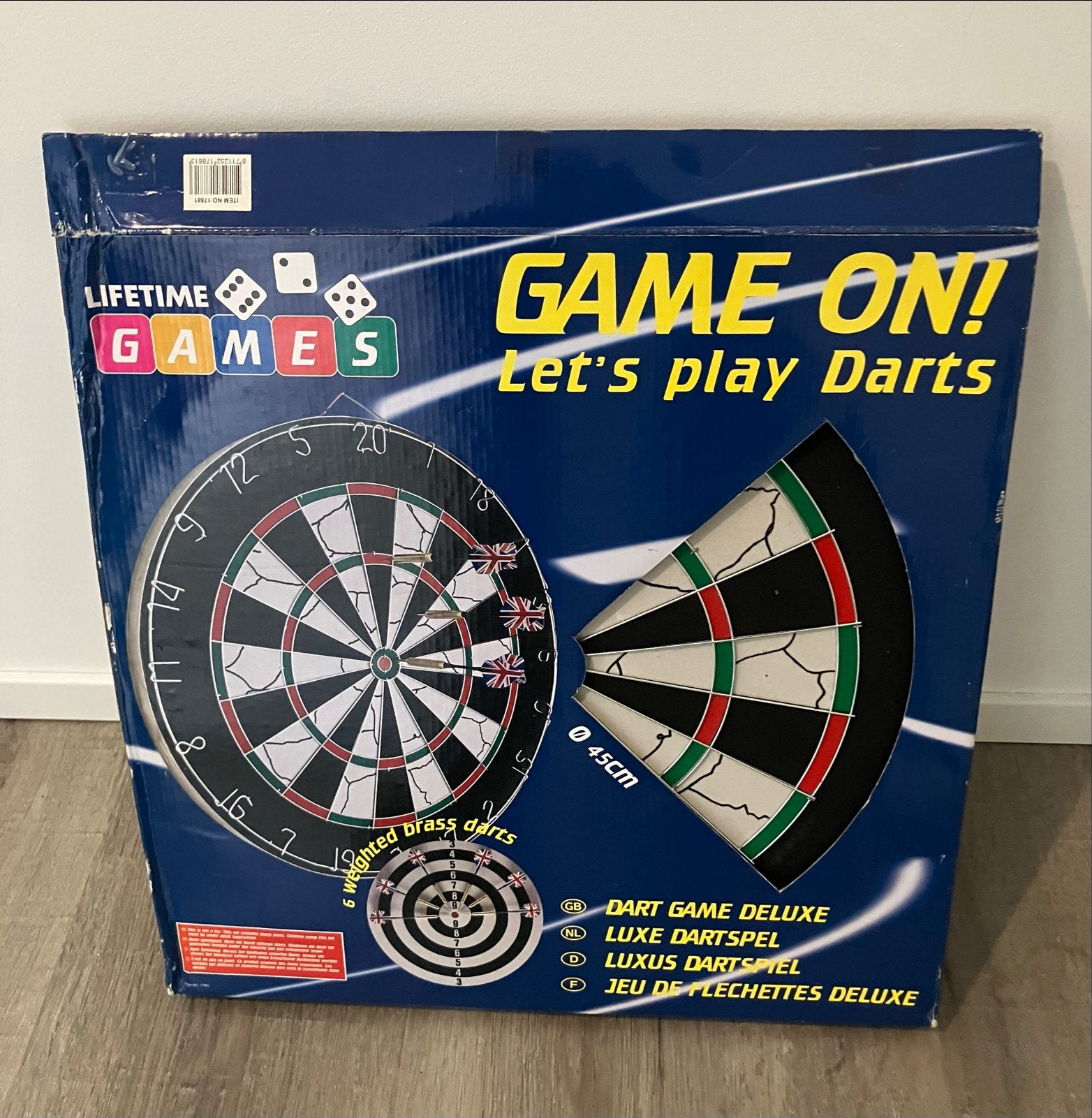 Dartbord met pijlen - Nieuw in doos, Sport en Fitness, Ophalen, Nieuw, Dartbord met pijlen