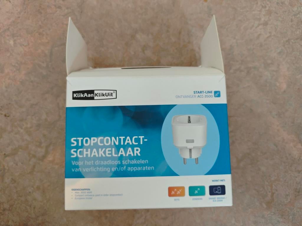Nieuwe KlikAanKlikUit Stopcontactschakelaar ACC-3500, Ophalen of Verzenden, Nieuw, Schakelaar