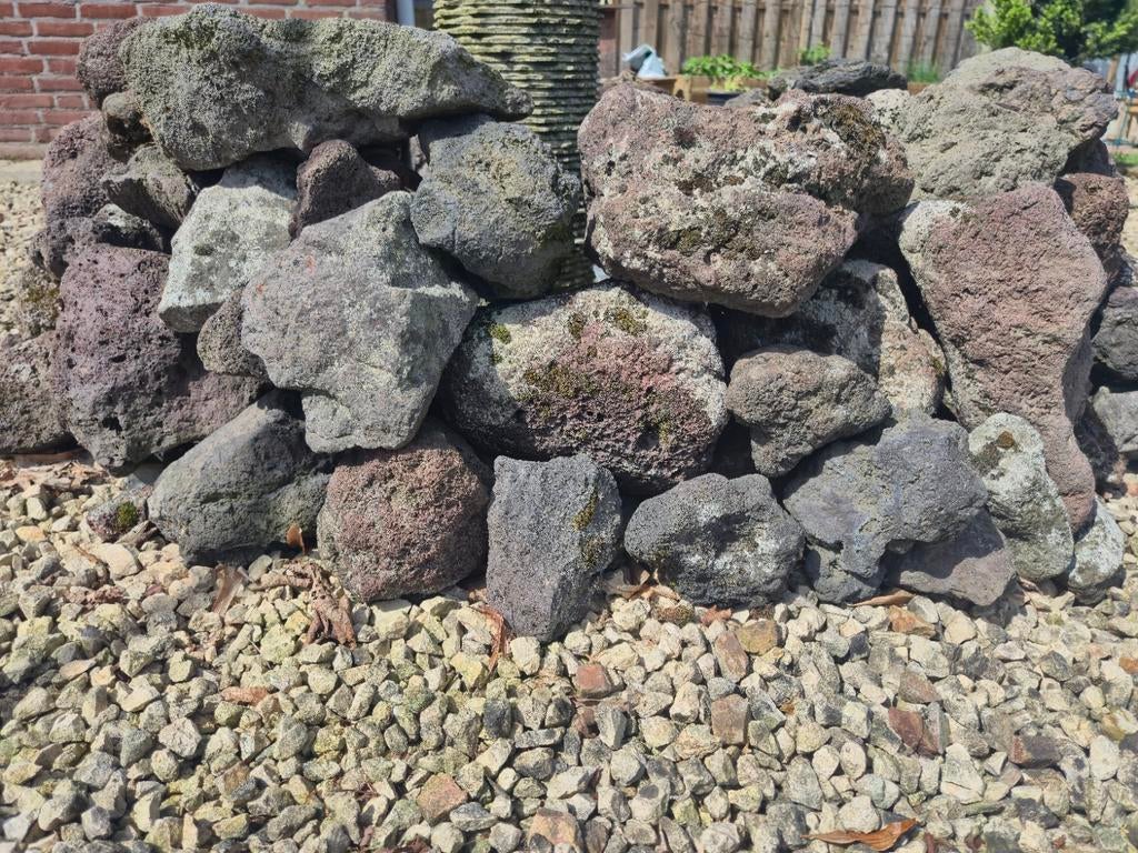Decoratieve lavastenen voor tuin of vijver, Gebruikt, Ophalen of Verzenden, Kei, Lava