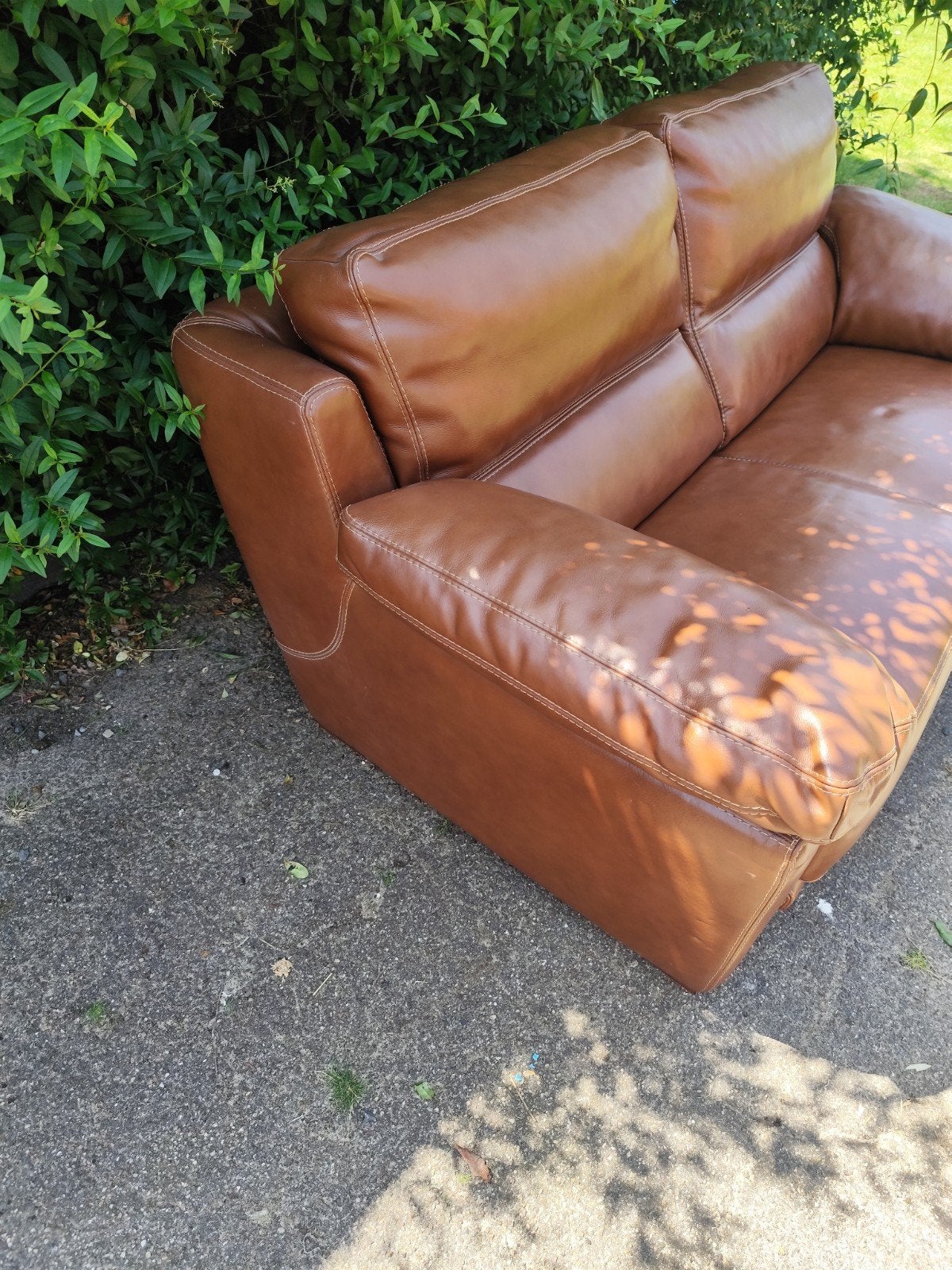 Nieuwe Comfortabele lederen bank 2 zits, Ophalen of Verzenden, Nieuw, 75 tot 100 cm