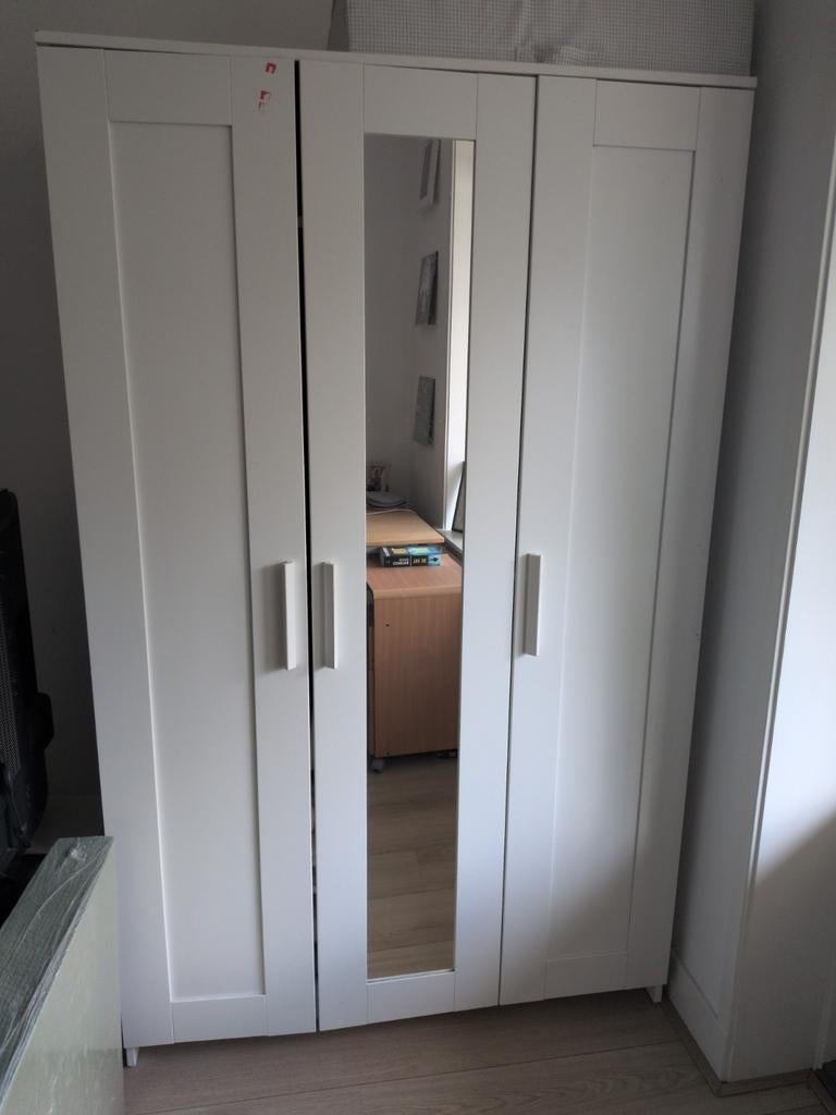 IKEA kledingkast met spiegel - Ophalen in Amsterdam Oost, Huis en Inrichting, Kasten | Kledingkasten, Ophalen, Gebruikt, 100 tot 150 cm
