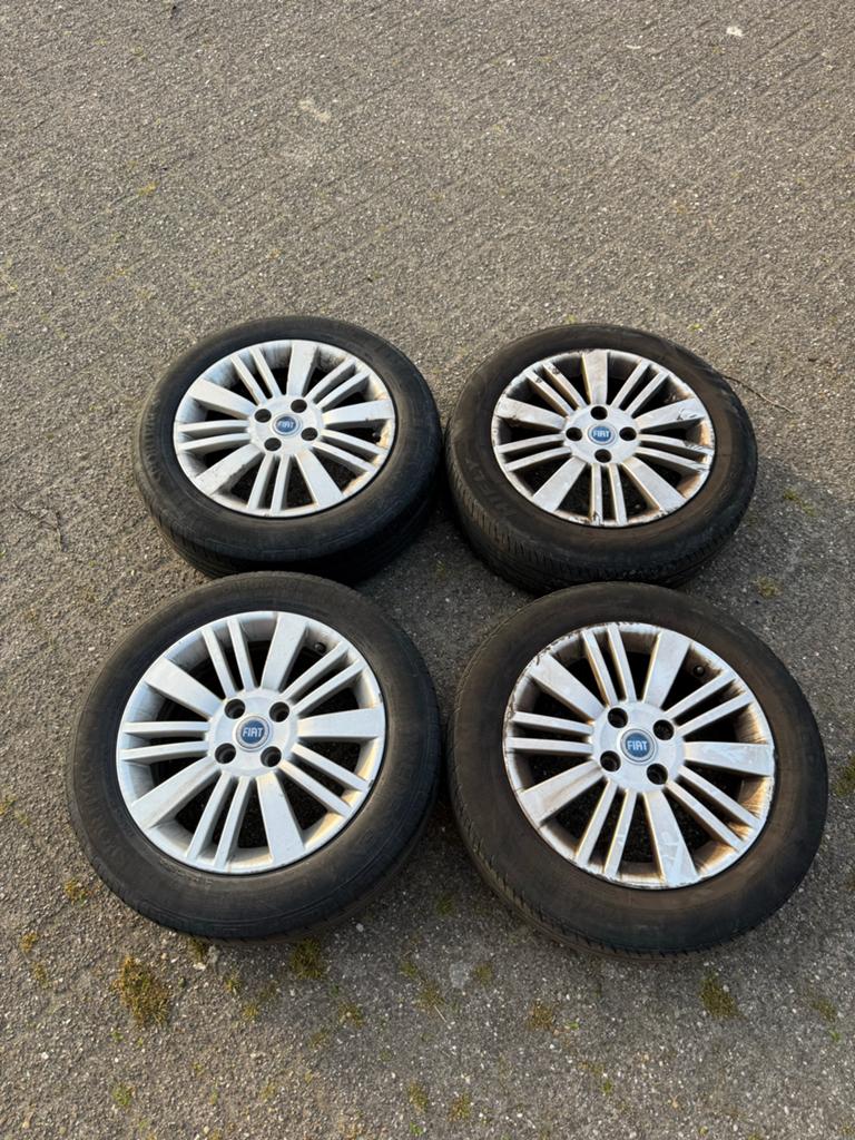 Fiat Punto 4x100 velgen, Auto-onderdelen, Banden en Velgen, Ophalen, Gebruikt, 15 inch, Banden en Velgen