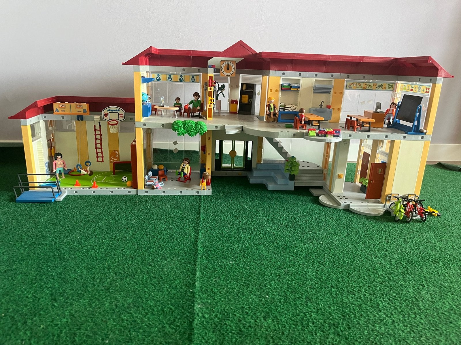 Playmobil Grote School met Inrichting (9453), Ophalen, Gebouw, Complete set, Zo goed als nieuw