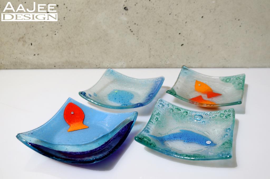 4 Fusion glass - Engin Dalyanci - Schaaltjes - Vissen, Huis en Inrichting, Gebruikt, Ophalen of Verzenden, Overige stijlen, Glas