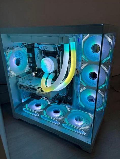 Gerorce RTX 4060, Ryzen 7 5800X, 32GB RAM & 1TB SSD GEZOCHT!, Computers en Software, Desktop Pc's, Ophalen, 32 GB, Zo goed als nieuw