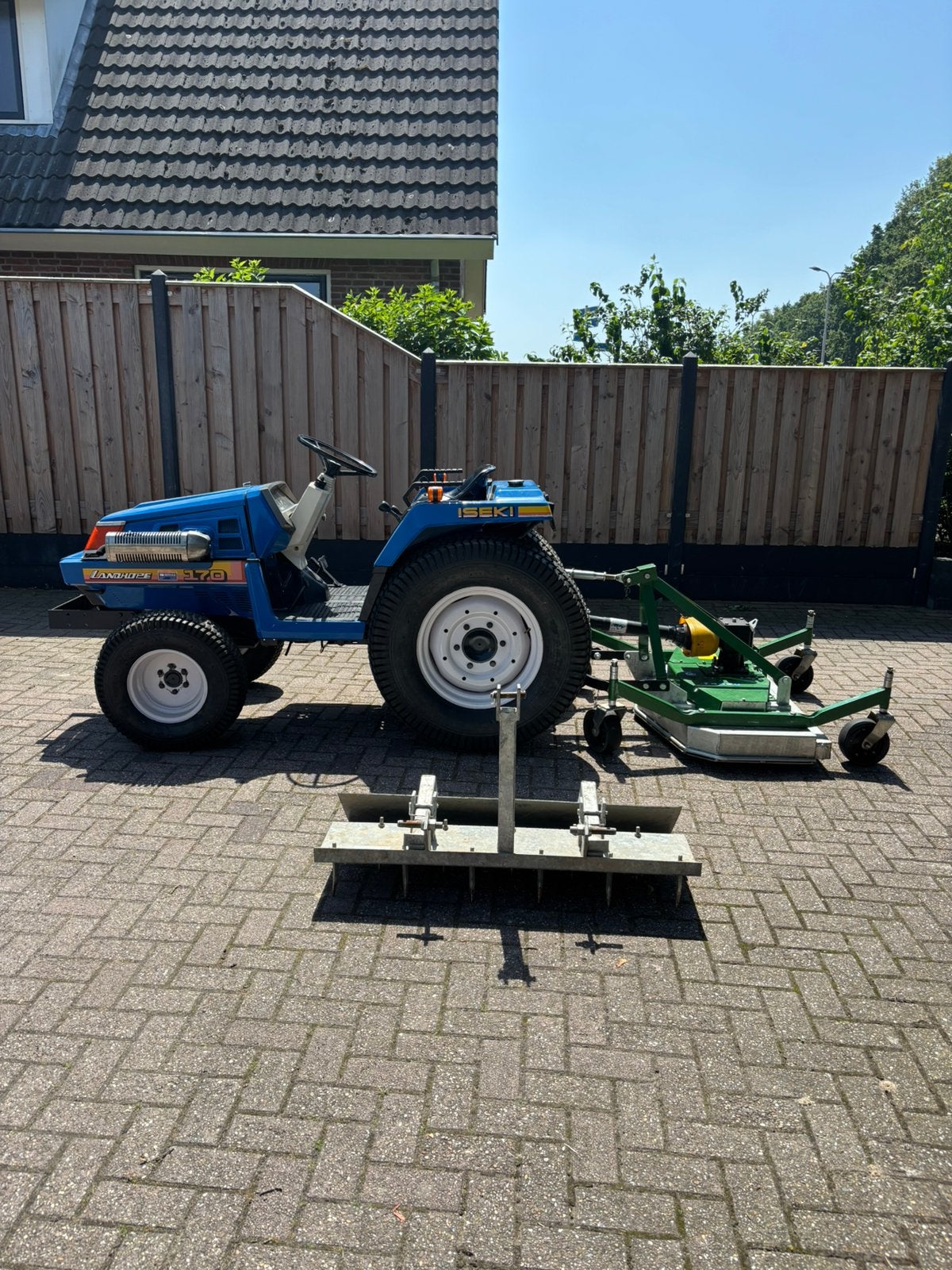 Nette Iseki Landhope + weilandbloter en paardenbakvlakker., Gebruikt, Tot 2500, Tot 80 Pk, Ophalen